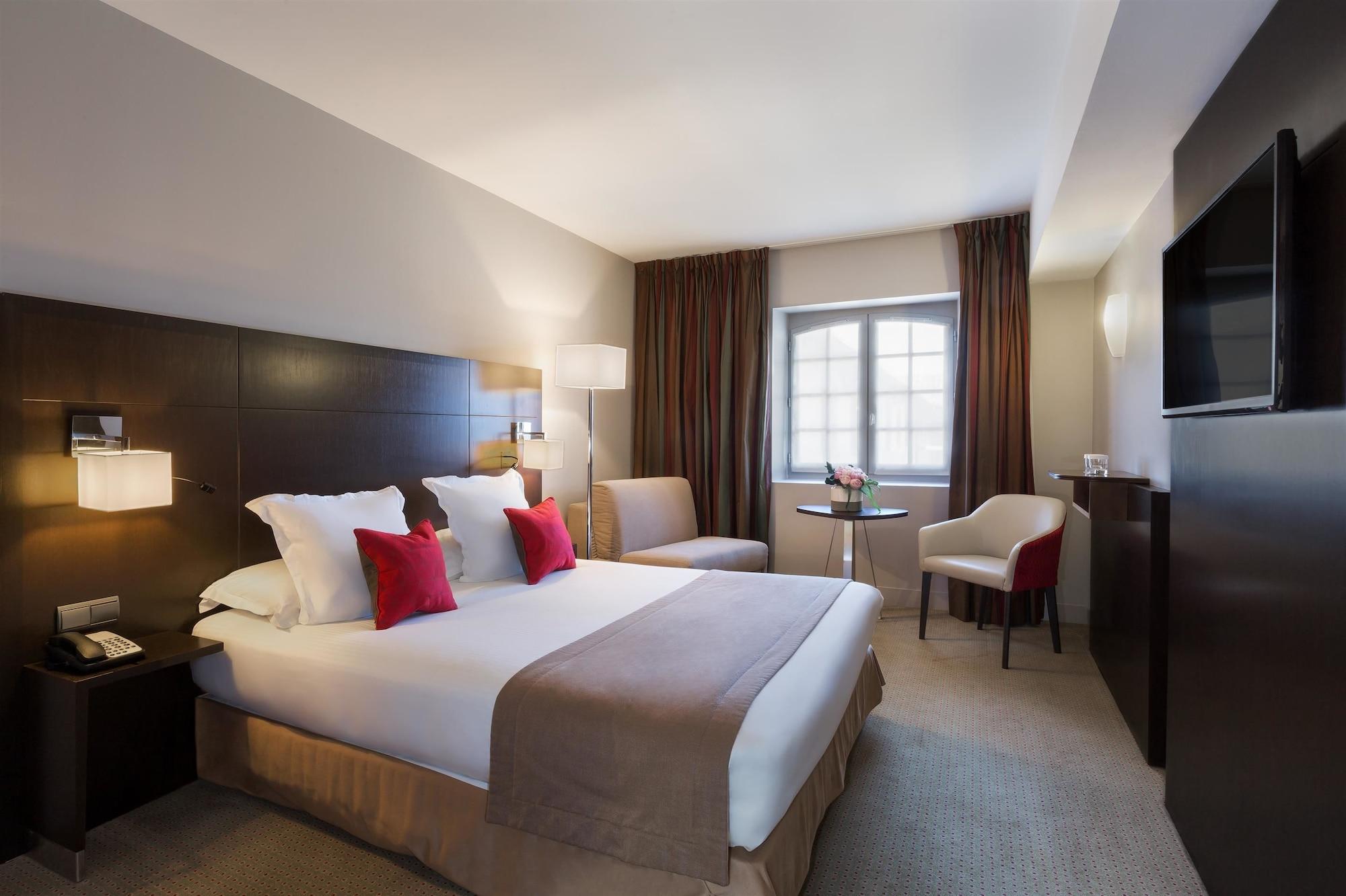 Abbaye Des Capucins Spa & Resort Montauban Bagian luar foto