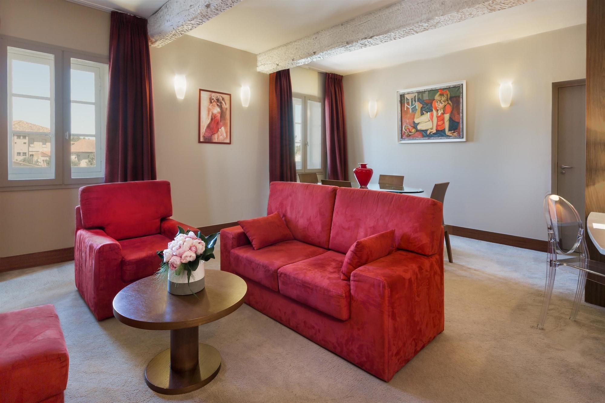 Abbaye Des Capucins Spa & Resort Montauban Bagian luar foto