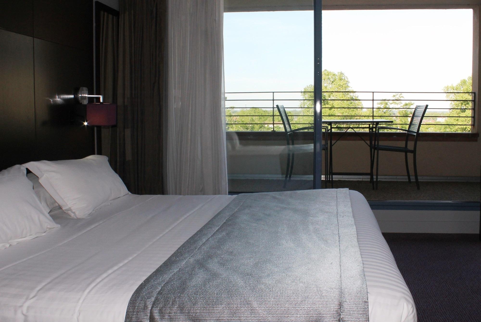 Abbaye Des Capucins Spa & Resort Montauban Bagian luar foto
