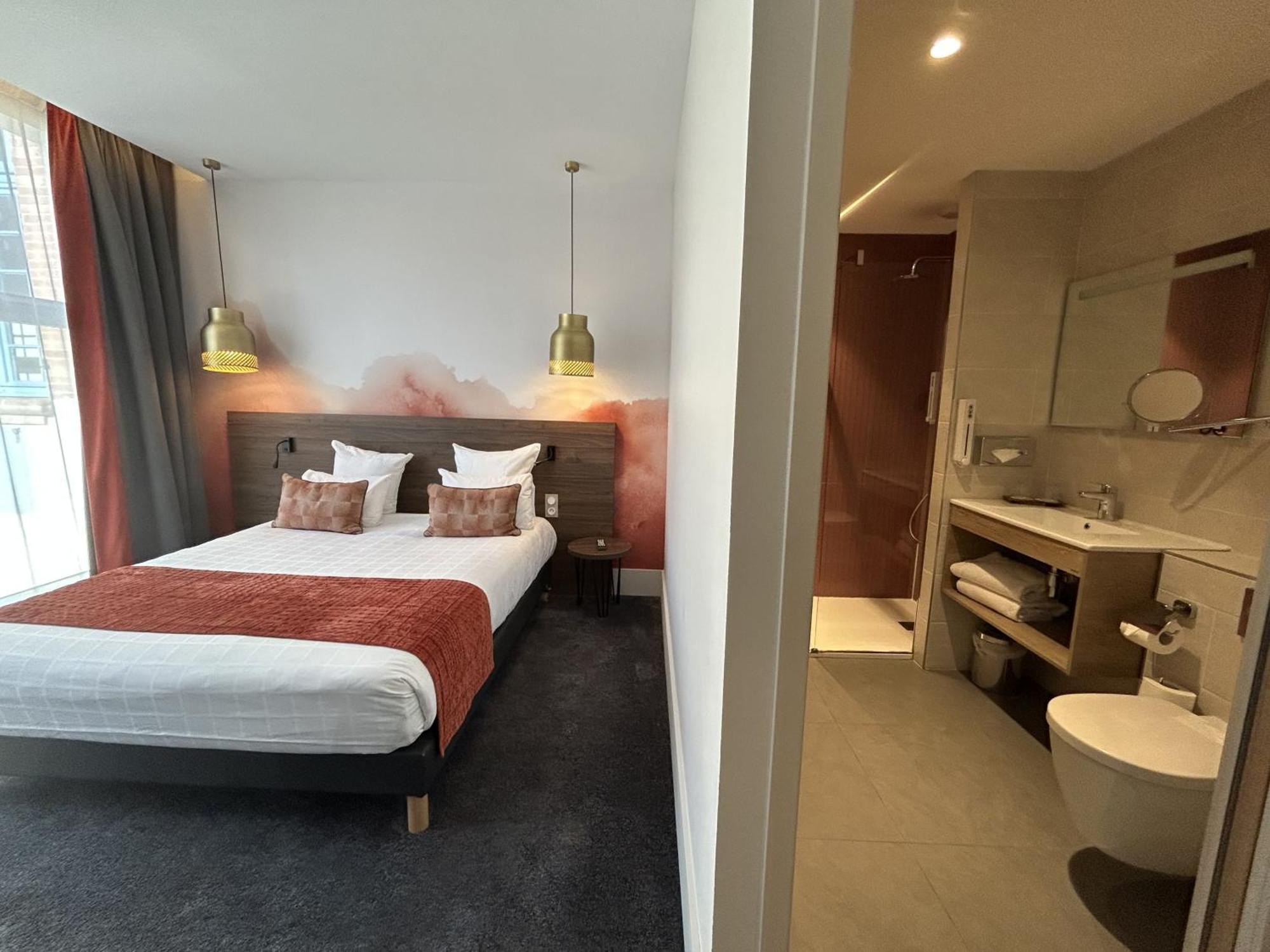 Abbaye Des Capucins Spa & Resort Montauban Bagian luar foto