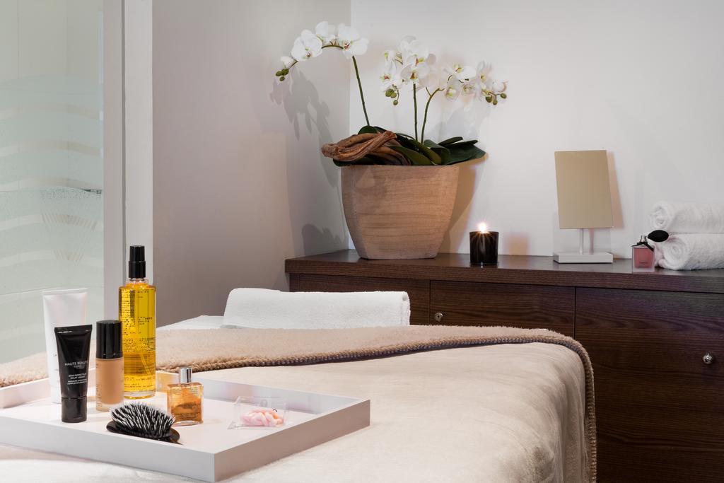 Abbaye Des Capucins Spa & Resort Montauban Bagian luar foto