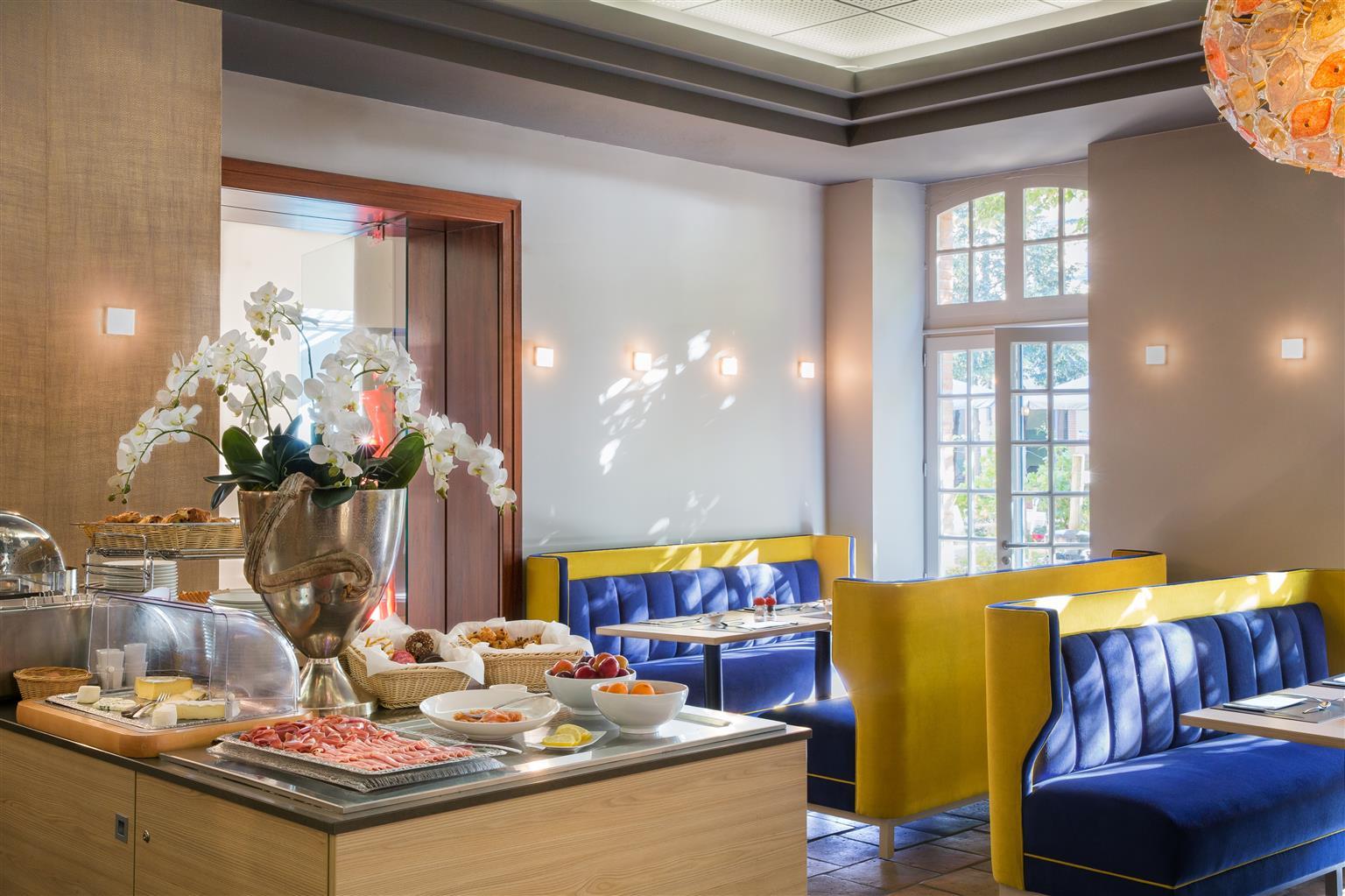 Abbaye Des Capucins Spa & Resort Montauban Bagian luar foto